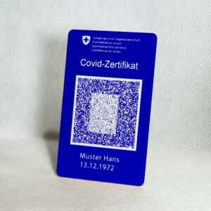 Covid-Zertifikat im Kreditkartenformat - Blau
