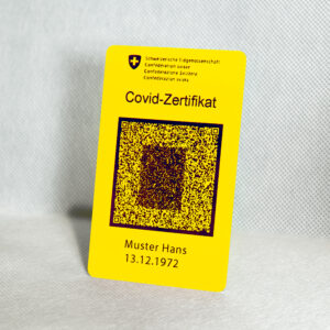 Covid-Zertifikat im Kreditkartenformat - Gelb